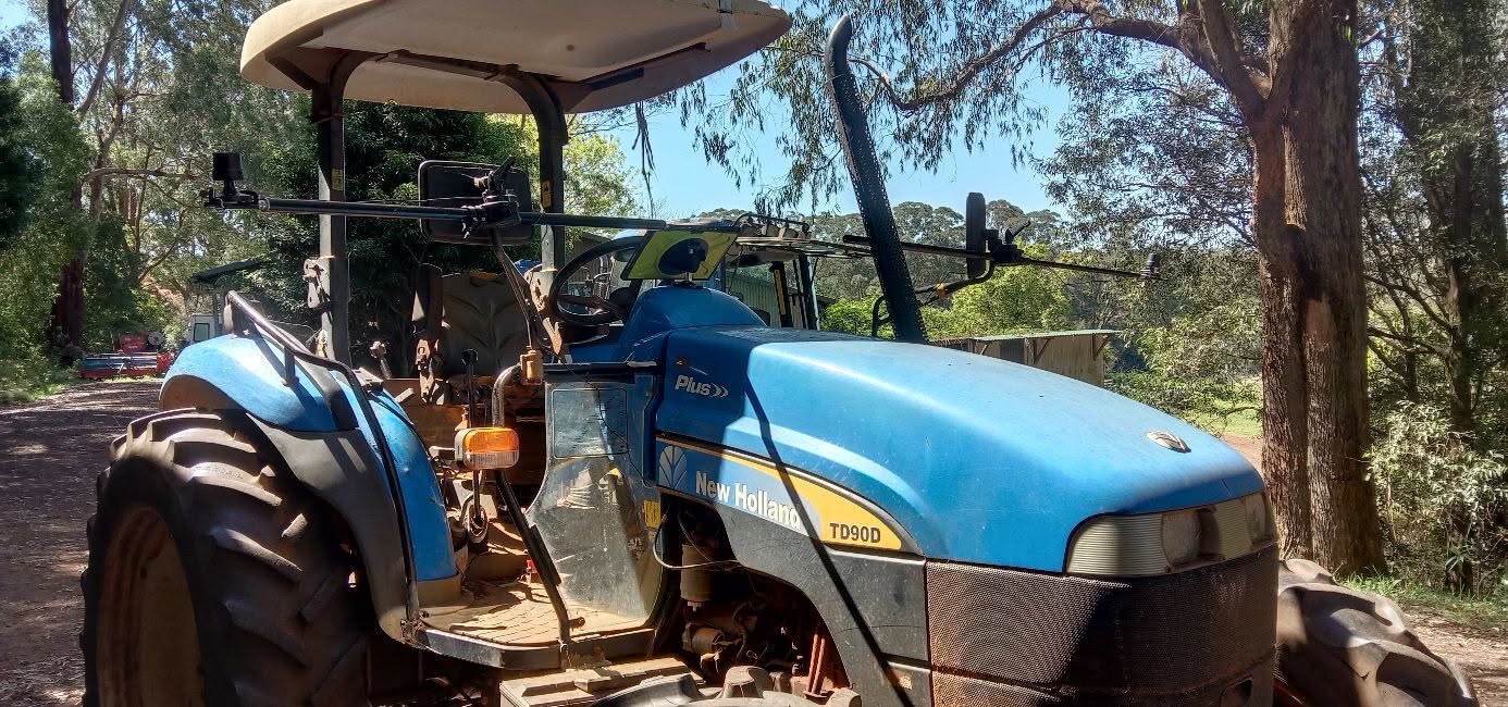 This 20yr old tractor now has 1.5cm accuracy on a slope